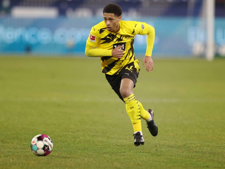 Jude Bellingham Beitrittsdaten: Ein Blick auf seine Entwicklung und Erfolge