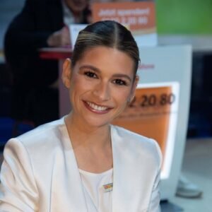 Jana Wosnitza Freund: Eine Reise durch ihre Welt