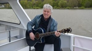 Rolf Zuckowski verstorben: Ein Rückblick auf das Leben eines musikalischen Genies