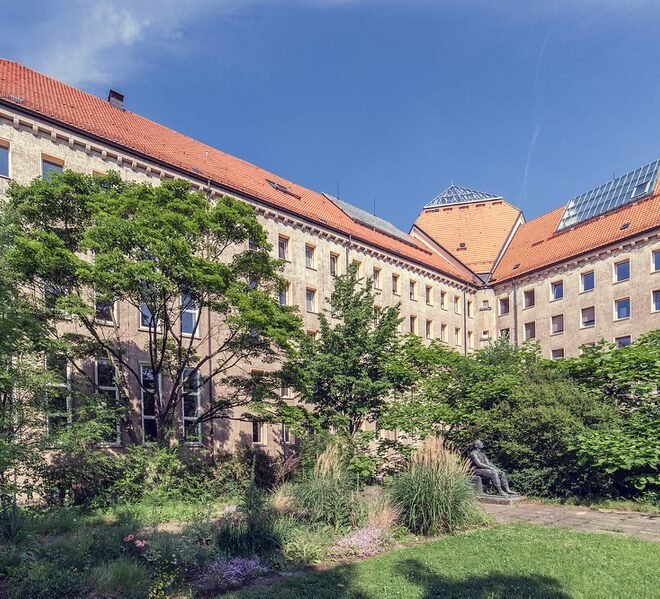 hisqis tu dresden