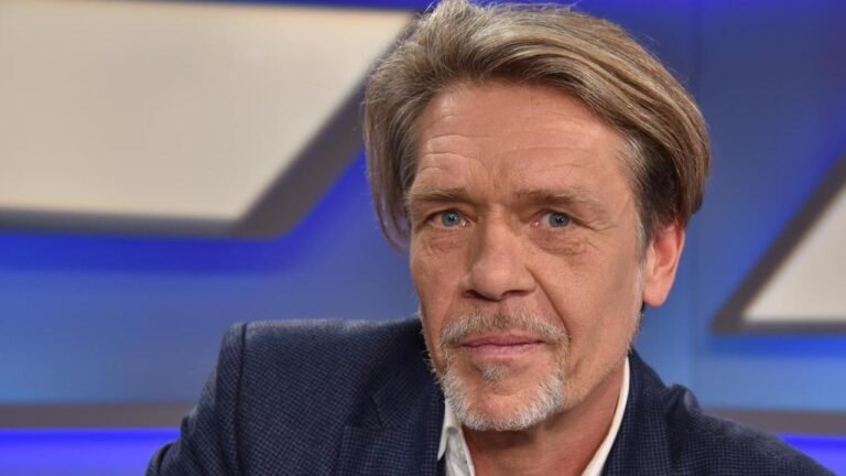 Bekannte Journalisten Deutschlands: Die Stimmen der Medienlandschaft