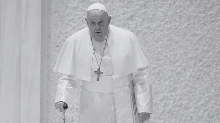 Papst tot: Papst Franziskus stirbt mit 88 Jahren – Weltweite Anteilnahme