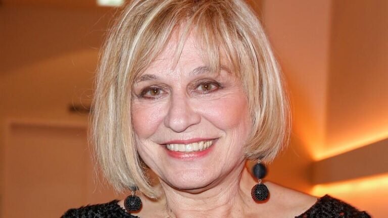 Mary Roos: Ihr Weg zur musikalischen Legende