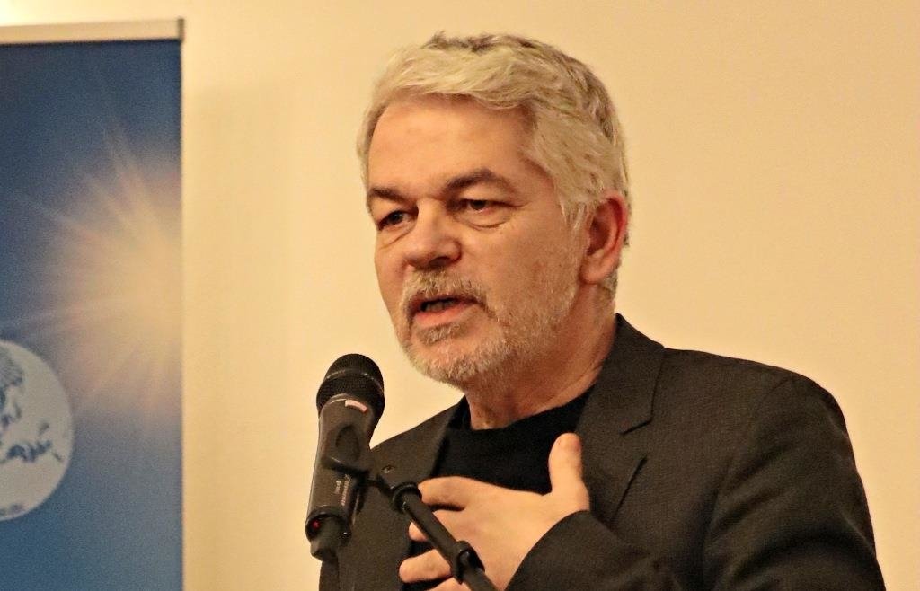 Mit wem ist Carlo Masala verheiratet