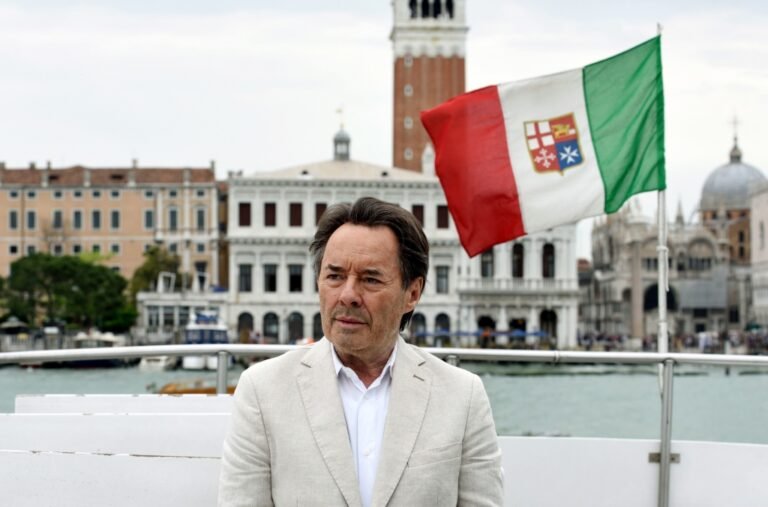 Welche Krankheit hat Uwe Kockisch – Ein Blick auf das Leben des beliebten Schauspielers