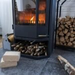 Warum es für Verbraucher in Deutschland immer sinnvoller wird, Brennholz und Holzbriketts online zu kaufen