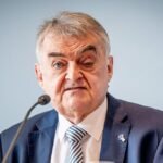 Herbert Reul Gesicht: Der Innenminister und sein öffentliches Erscheinungsbild